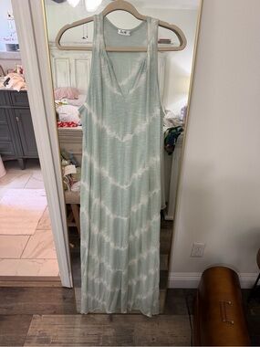 Sleeveless Mint Tie-Dye Maxi Dress
